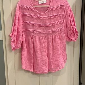 Women’s pink gauze short sleeve blouse, size medium